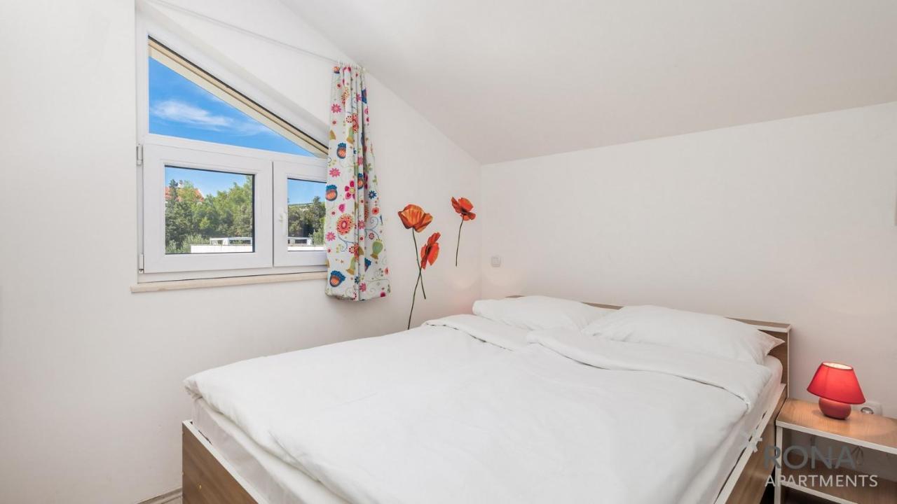 Rona Apartments Zlatko Šimuni Eksteriør bilde