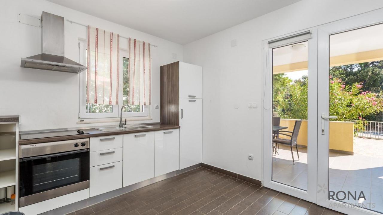 Rona Apartments Zlatko Šimuni Eksteriør bilde