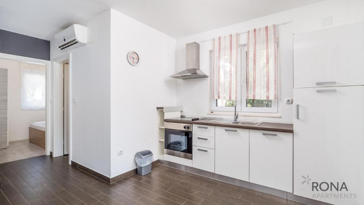 Rona Apartments Zlatko Šimuni Eksteriør bilde